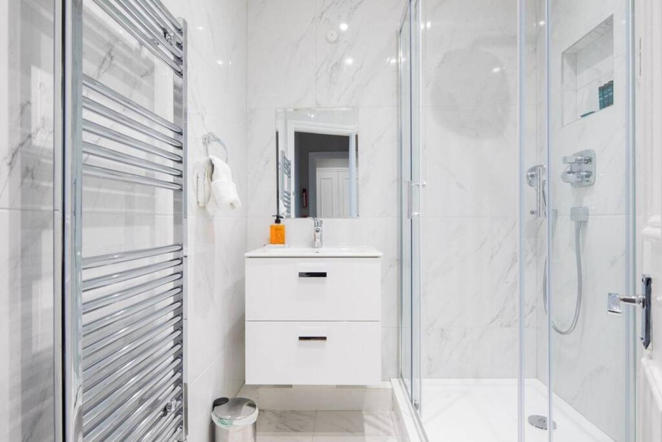 Apartament Steps From Hyde Park 2Br 2Bath Sleeps 6 Londyn Zewnętrze zdjęcie